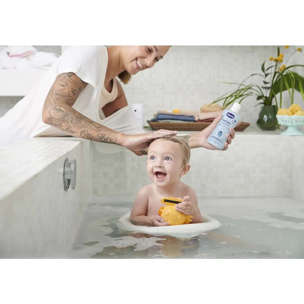 Chicco Natural Sensation - Cofanetto igiene neonato per il bagnetto e il cambio, 2 pezzi