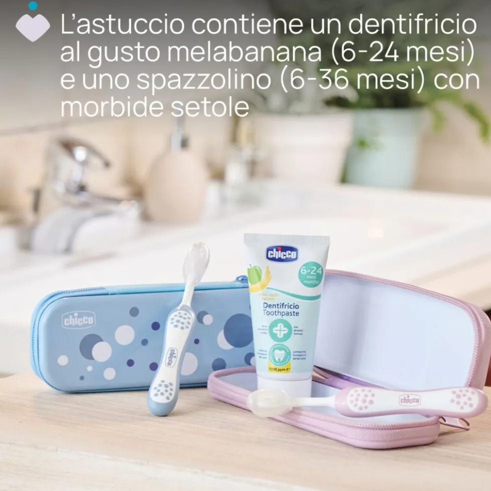 Chicco Set Dentale 6M+ Dentifricio Mela Banana 50ml + Spazzolino Colore Azzurro