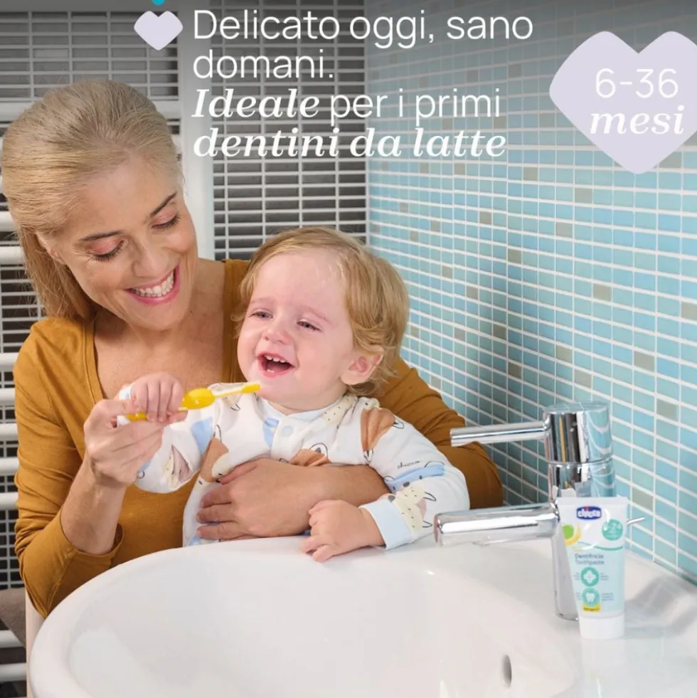 Chicco Spazzolino Primi Denti 6-36 mesi - Spazzolino manuale per l'igiene orale, 1 pezzo rosa