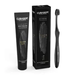 Curasept Black Lux - Kit con dentifricio e spazzolino per lo sbiancamento dentale, 75 ml e 1 pezzo