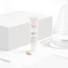 Eau Thermale Avène Hydrance BB Light Crema Idratante Colorata Perfezionatrice SPF30 Uniforma e Idrata Effetto Glow Pelle Sensibile Disidratata, 40ml