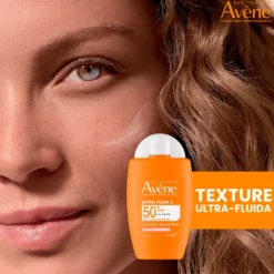 Eau Thermale Avène Ultra Fluid Luminositè Protezione Molto Alta SPF50+ Solare per Pelle Sensibile, 50ml