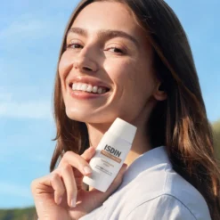 Isdin Fotoultra Spot Prevent Color SPF50+ Crema solare colorata per prevenire le macchie, 50 ml