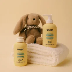 L'Amande Enfant Detergente Lenitivo Delicato Corpo e Capelli per Neonati e Bambini, 250ml