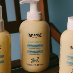 L'Amande Enfant Detergente Lenitivo Delicato Corpo e Capelli per Neonati e Bambini, 250ml