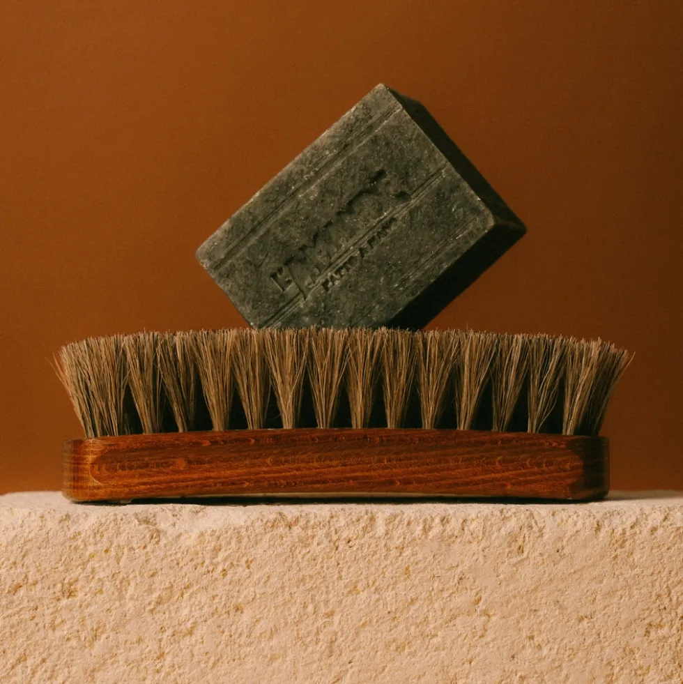 L'Amande Sapone naturale artigianale alla mentuccia detergente e tonificante, 150 g
