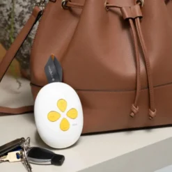 Medela Solo - Tiralatte elettrico singolo per l'estrazione del latte, 1 bottiglia da 150 ml