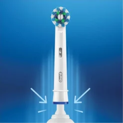 Oral-B CrossAction Testine di Ricambio per Spazzolino Elettrico, 8 Pezzi