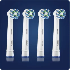 Oral-B CrossAction Testine di Ricambio per Spazzolino Elettrico, 8 Pezzi
